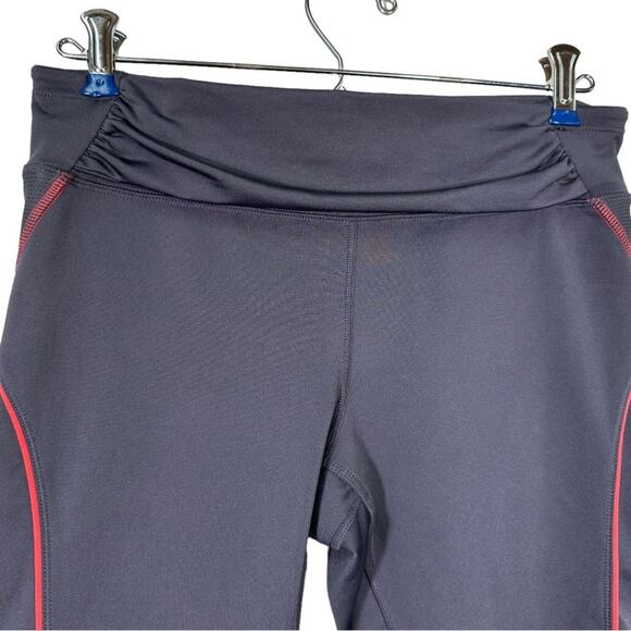 Athleta Quick Step Capri Athletic Leggings Black and Pink  819214 - Picture 6 of 11